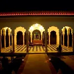 Hotel Surya Vilas Palace