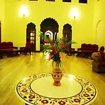 Hotel Surya Vilas Palace
