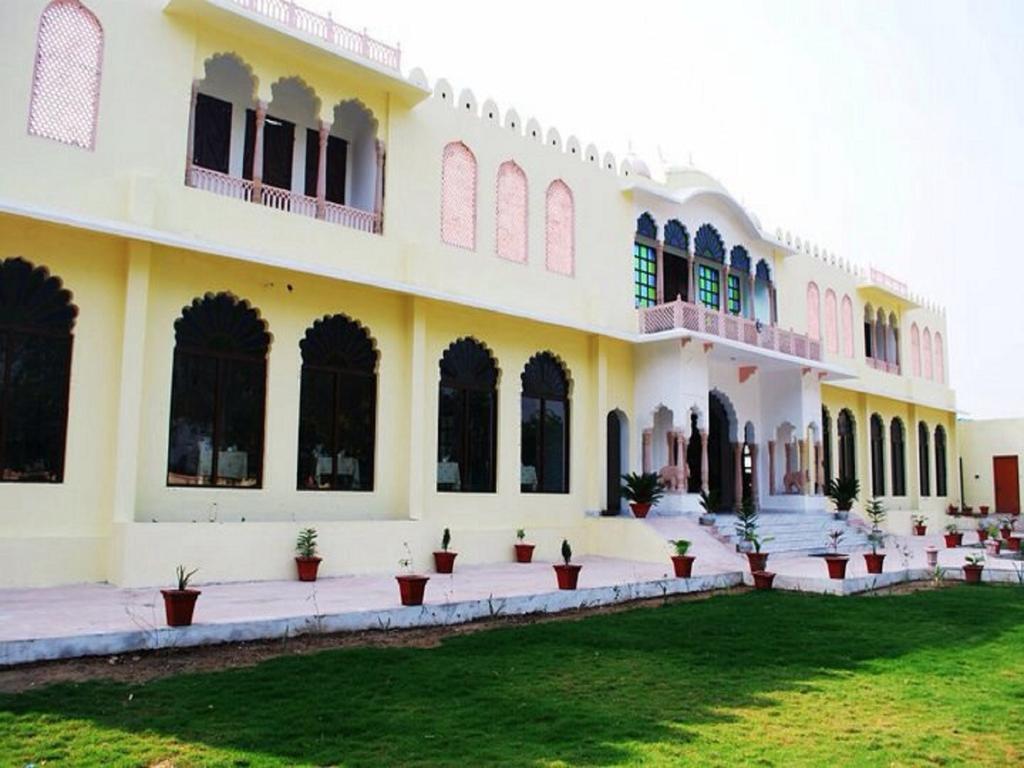 Surya Palace 4* Agra (Uttar Pradesh)